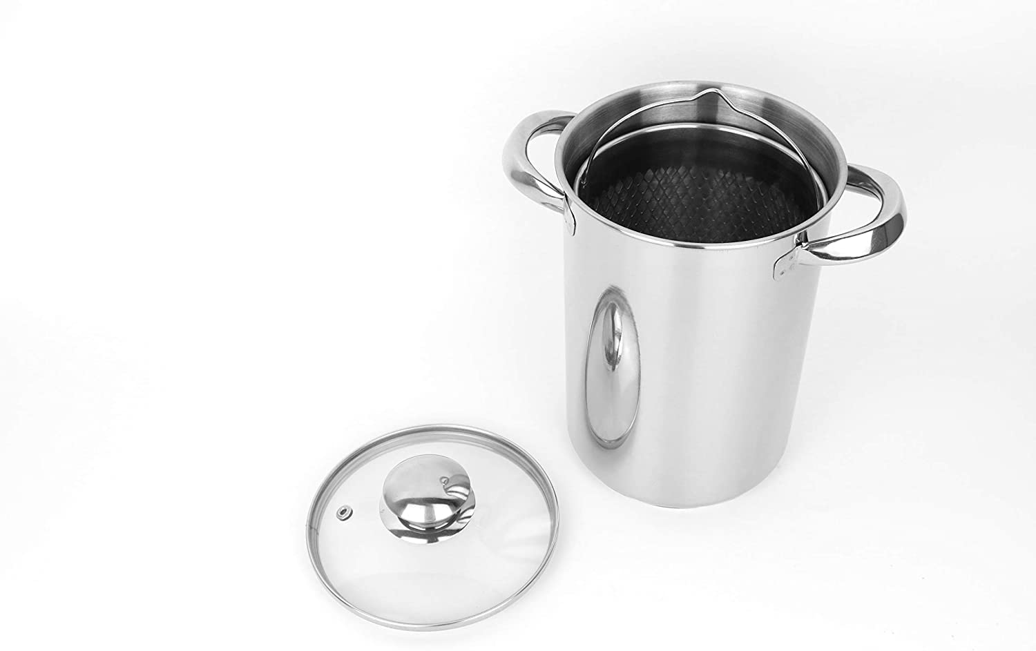 RUNZI dishwasher-safe design simplifies cleanup after steaming meals.