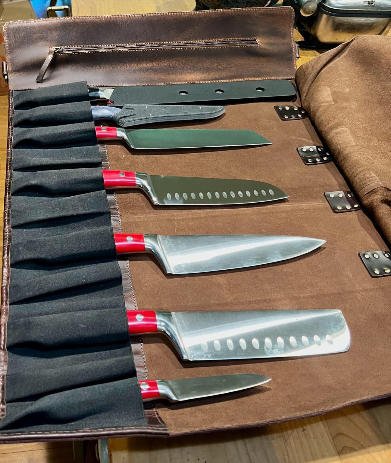 RUSTIC TOWN knife roll in closed view, compact protection for blades.
