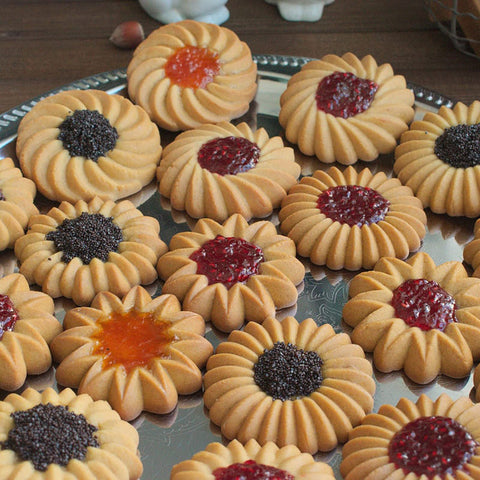 Ryetaga Shape B ideal for Halloween and Christmas festive treats