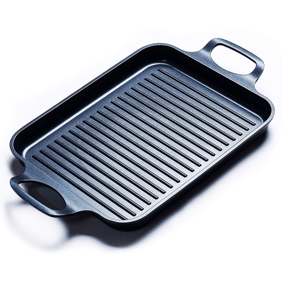 S·KITCHN nonstick grill pan on induction top showing even heat for indoor grilling