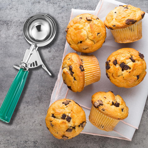 Saebye dishwasher-safe scoops for easy cleaning after baking