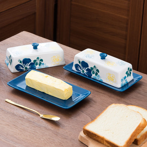 Sagoskat porcelain butter dish displays a vibrant blue glaze with easy dishwasher cleaning.