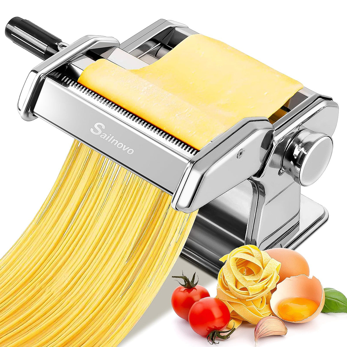 Sailnovo pasta maker roller closeup shows smooth rollers for even dough