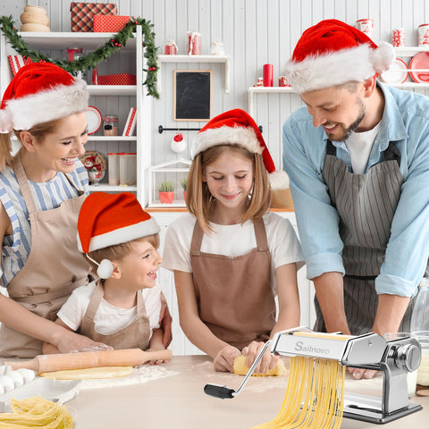 Sailnovo compact manual machine fits counter space and gifts well