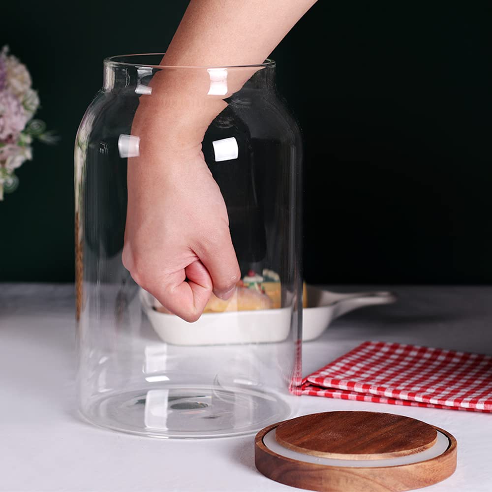 SAIOOL storage for flour and pasta keeps kitchen neat and accessible