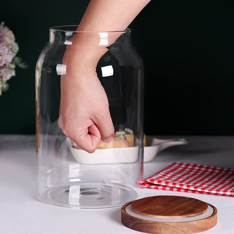 SAIOOL storage for flour and pasta keeps kitchen neat and accessible