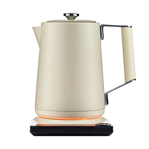 SAKI Luna front view in pearl white for modern kitchens and precise brewing
