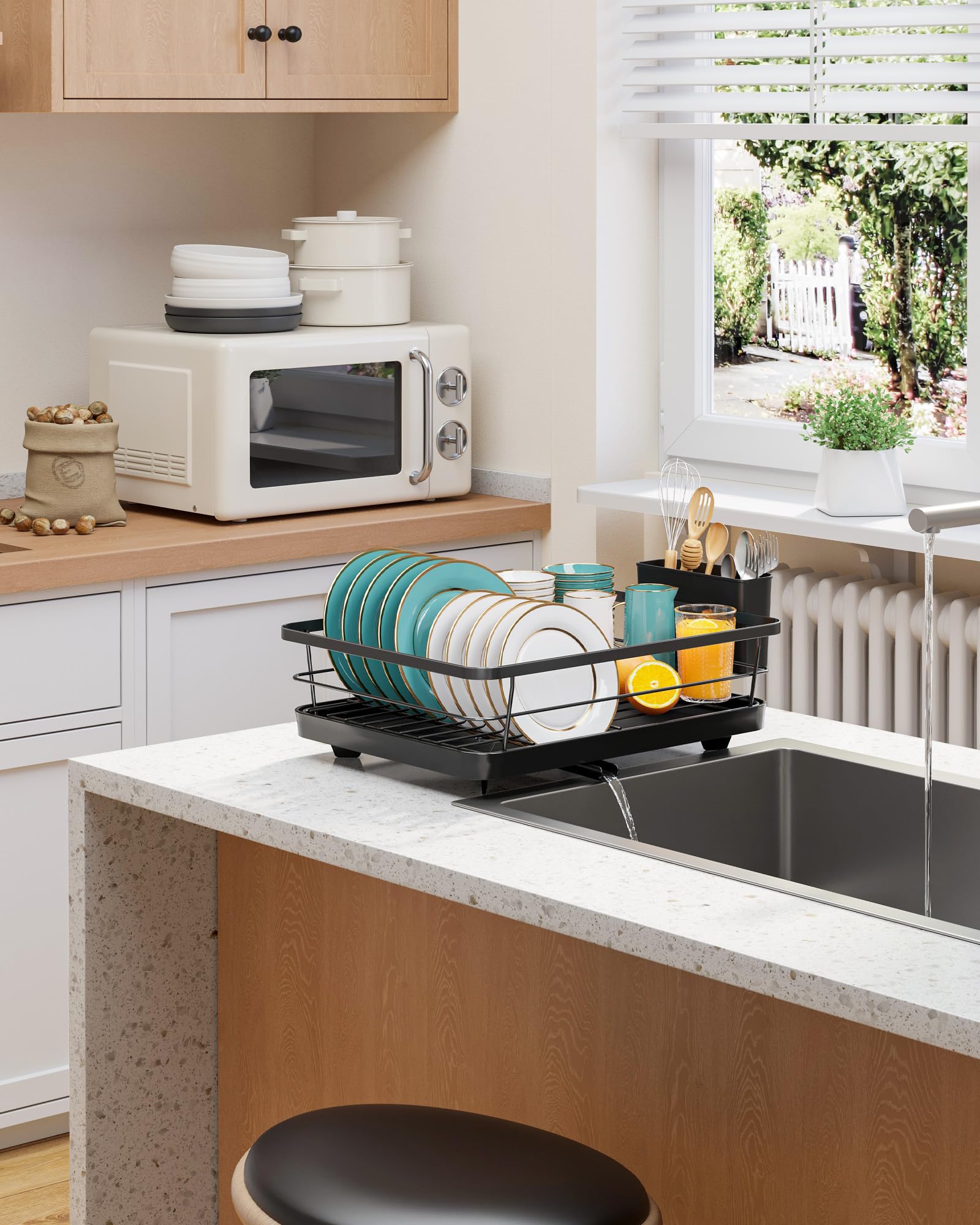 Sakugi cutlery holder keeps spoons, knives, and forks neatly organized