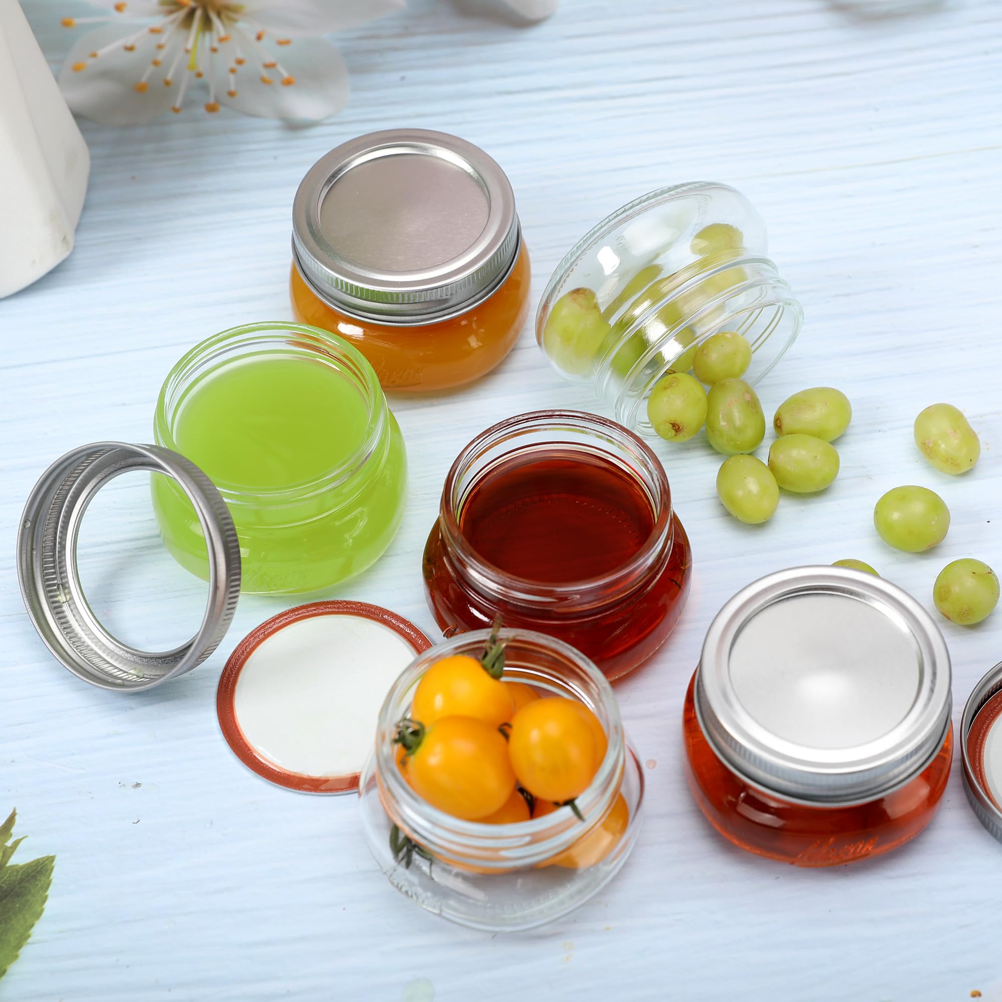 Saluioa Mason Jars 4oz travel-friendly snack storage on the go.