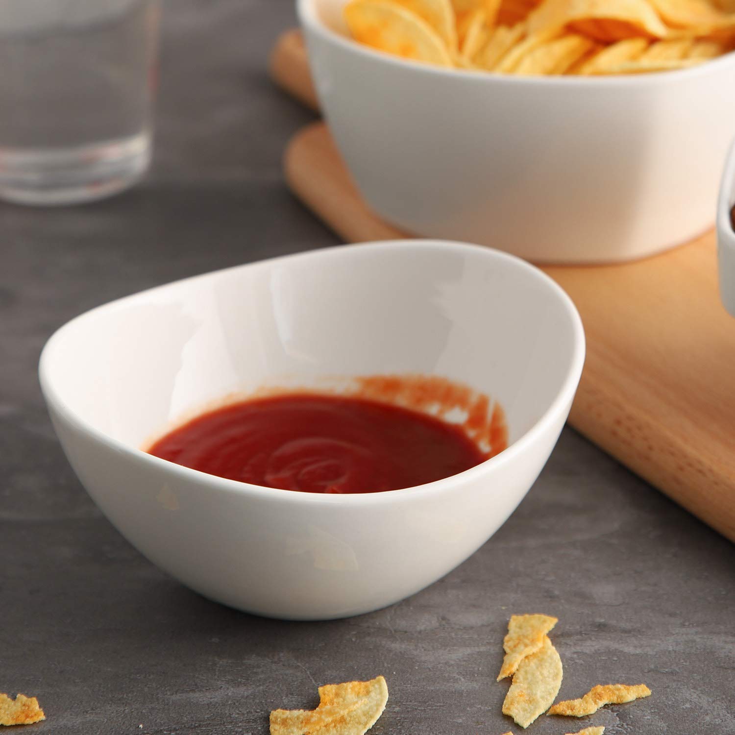 Samsle small bowls for dips provide quick portions and easy sharing at gatherings.