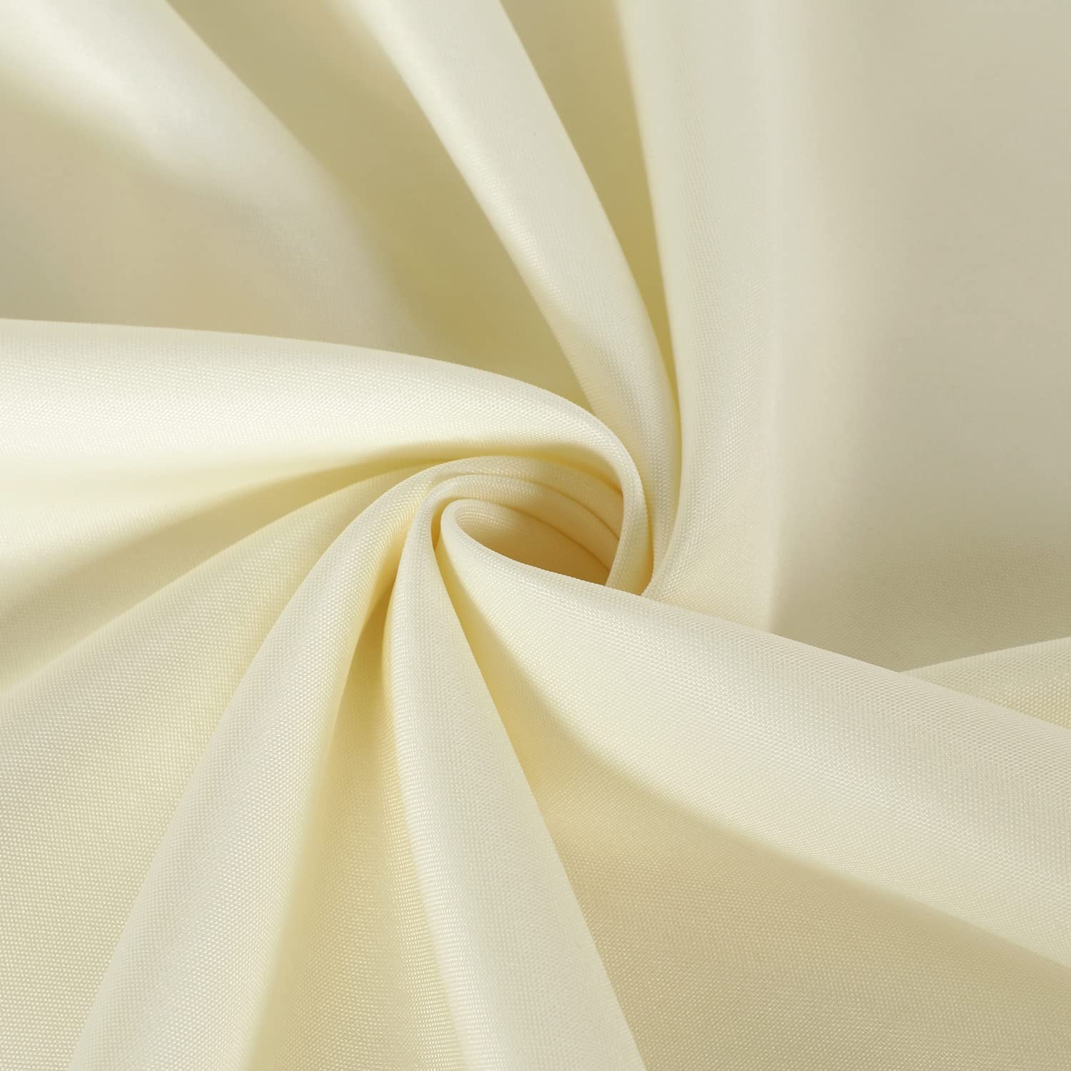 Sancua machine washable tablecloth simplifies cleanup after gatherings.