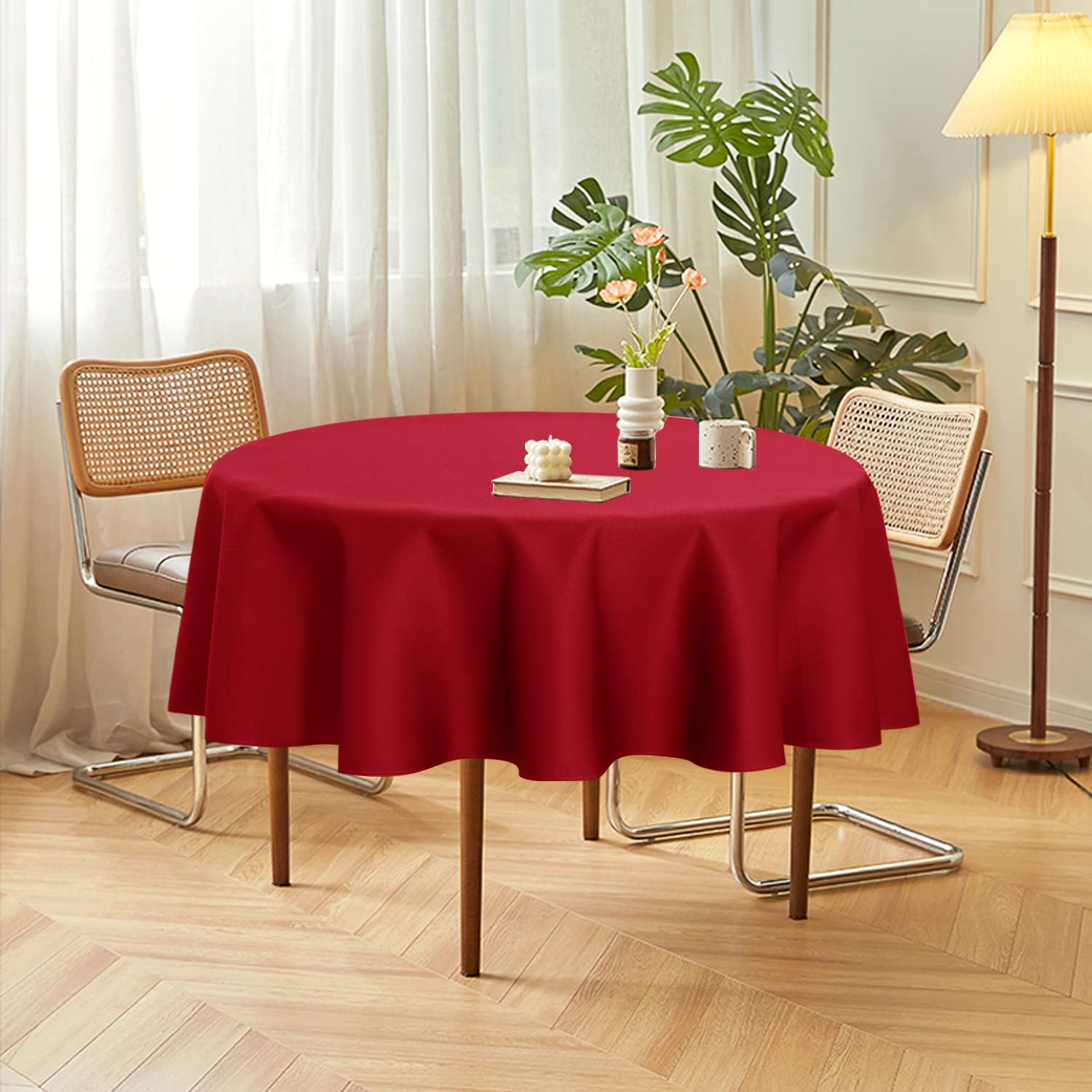 Sancua 2-pack red round tablecloths emphasizing stain resistance and wrinkle-free look.
