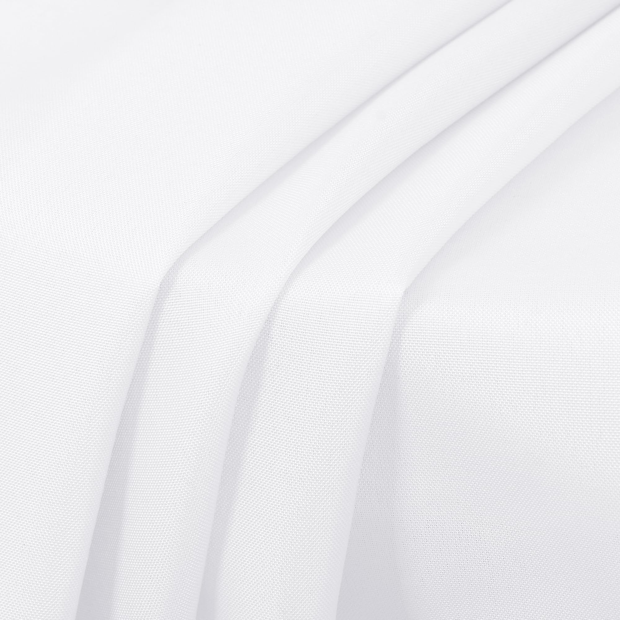 Sancua easy-care tablecloth ready for ironing to a smooth finish