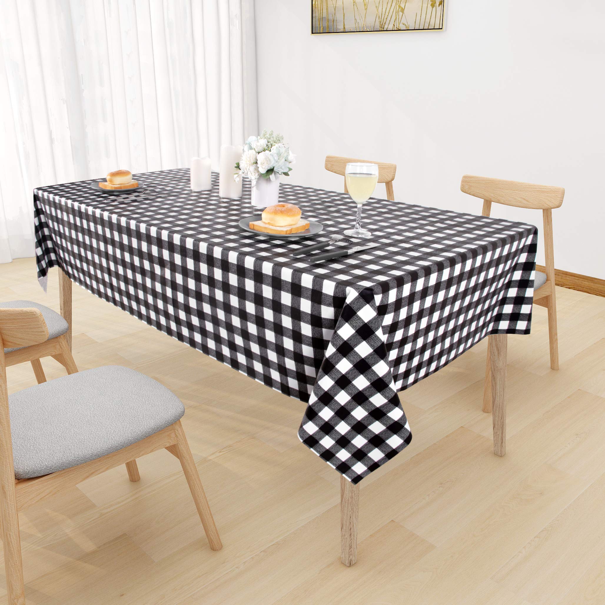 Sancua oil-proof surface tablecloth keeps tables protected from greasy spills.