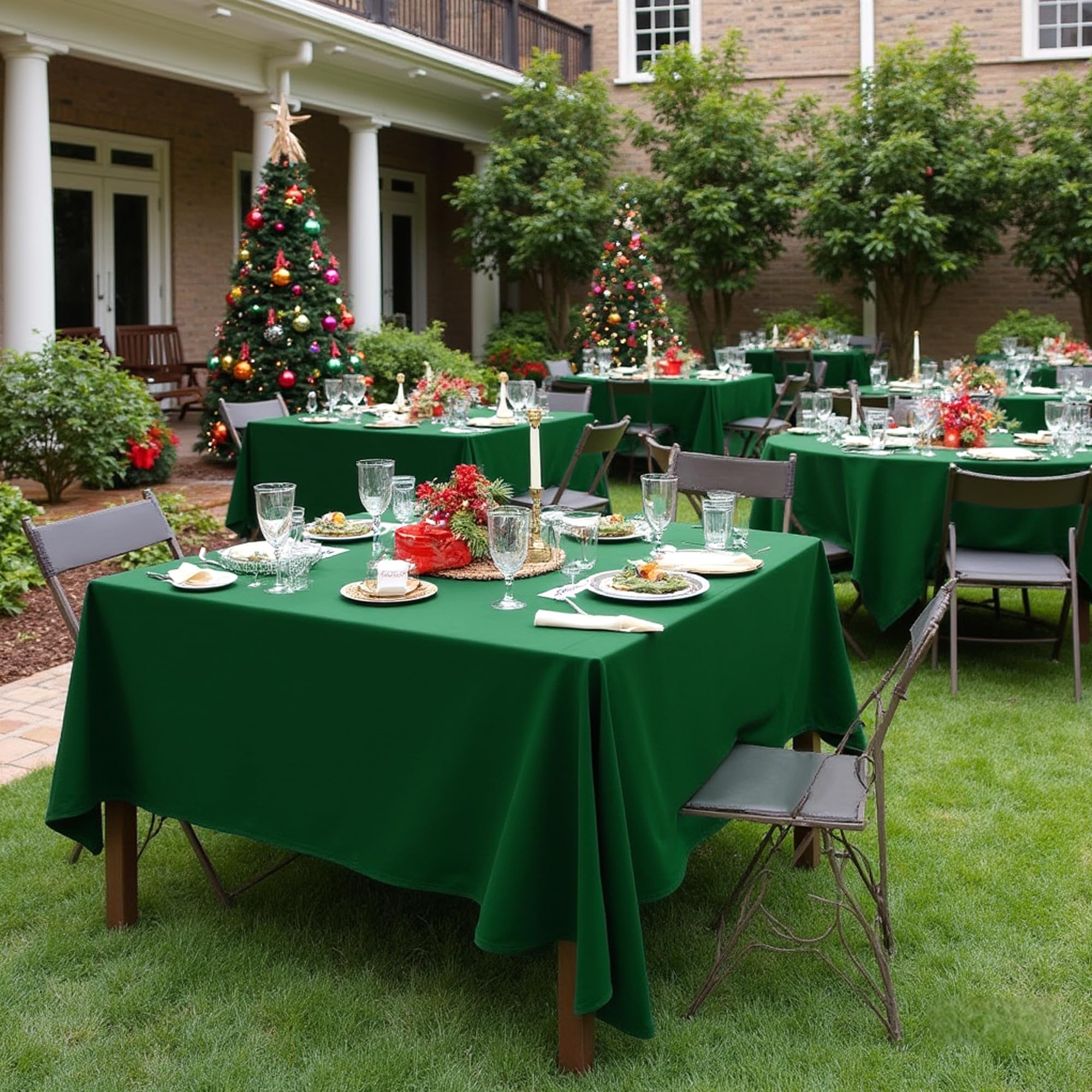 Sancua polyester tablecloth, machine washable for easy care after meals.