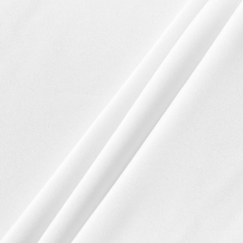 Sancua white finish tablecloth showcases stain resistance and spill-friendly performance.