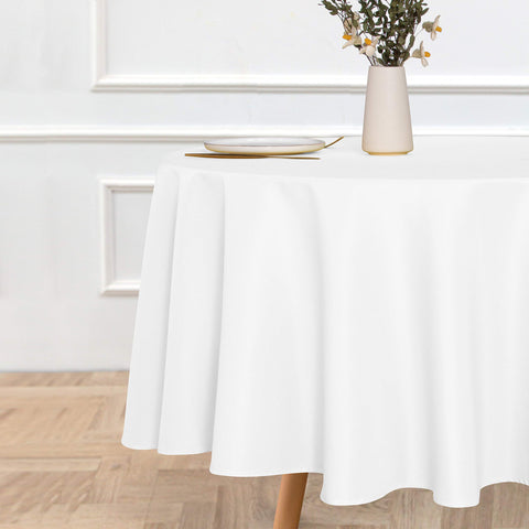 Sancua round tablecloth with water-resistant finish protects against spills