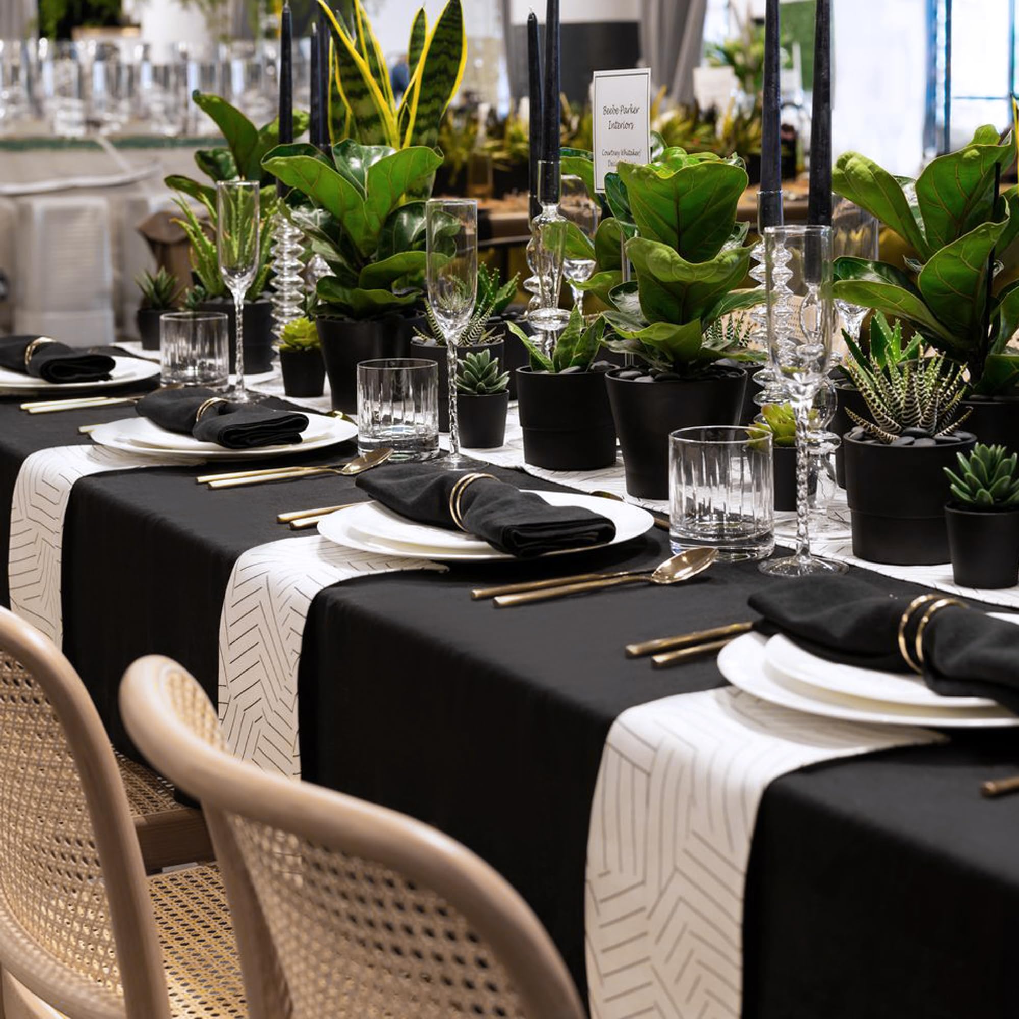 Sancua stain-resistant tablecloth highlights easy cleanup after meals