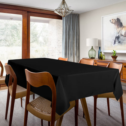 Sancua stain-resistant polyester tablecloth protects surfaces during meals