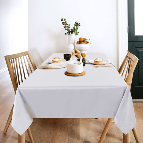 Sancua white tablecloth 60x120 on an 8-foot table with neat drop.