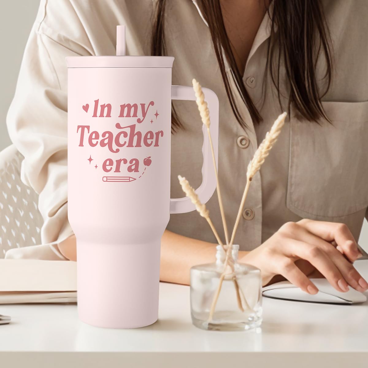 SANDJEST gift-ready tumbler packaging adds thoughtful presentation for holidays.