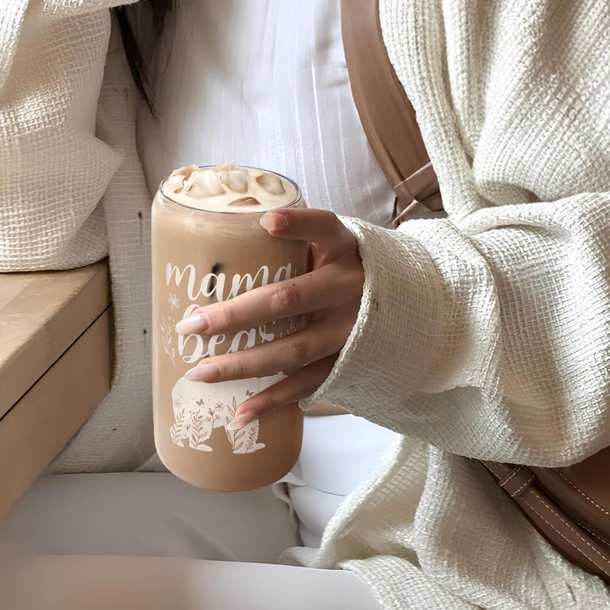 Transparent design highlights beverages and portions in the cup.