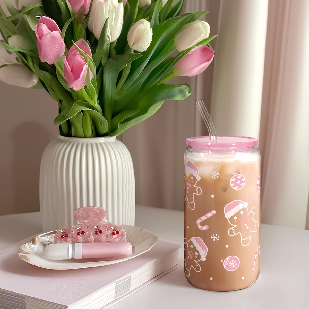 SANDJEST sustainable glass tumbler with straw for everyday use.