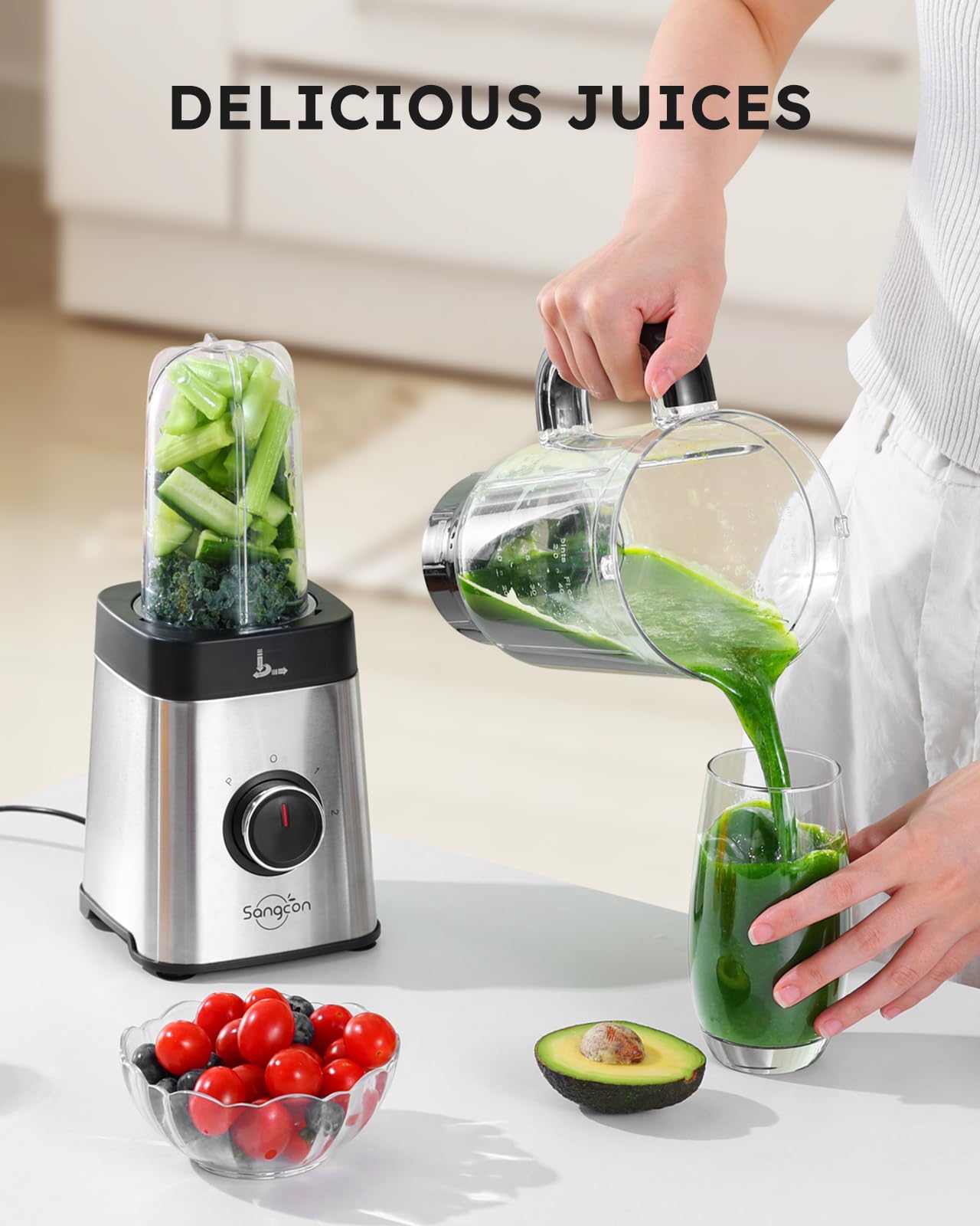 Sangcon 5-in-1 blender to-go lid for convenient on the go hydration.