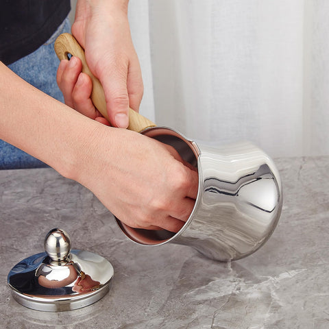 SANQIAHOME 720ml capacity fits solo brewing or small gatherings.