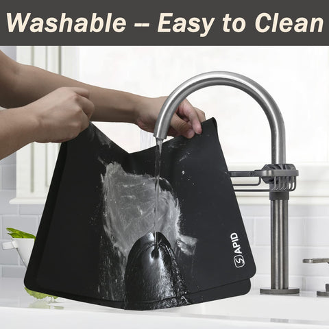 SAPID easy-clean silicone mat wipes clean with warm soapy water.