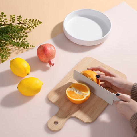 Sapid silicone mat is easy to clean and store for space saving households