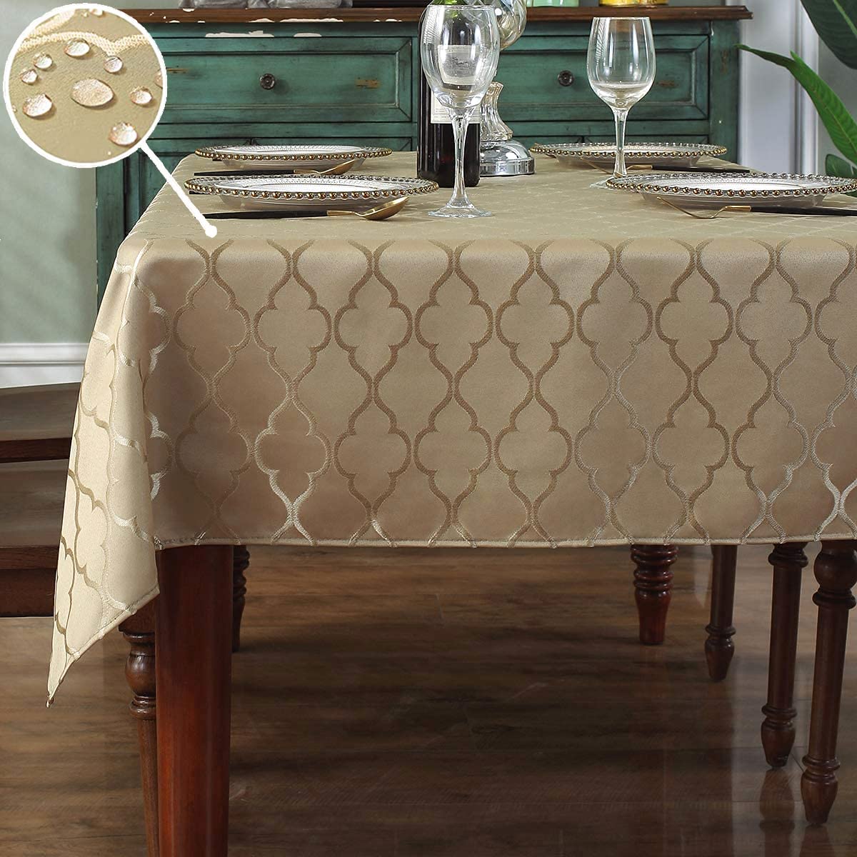 SASTYBALE jacquard damask tablecloth adds elegant dining ambiance.