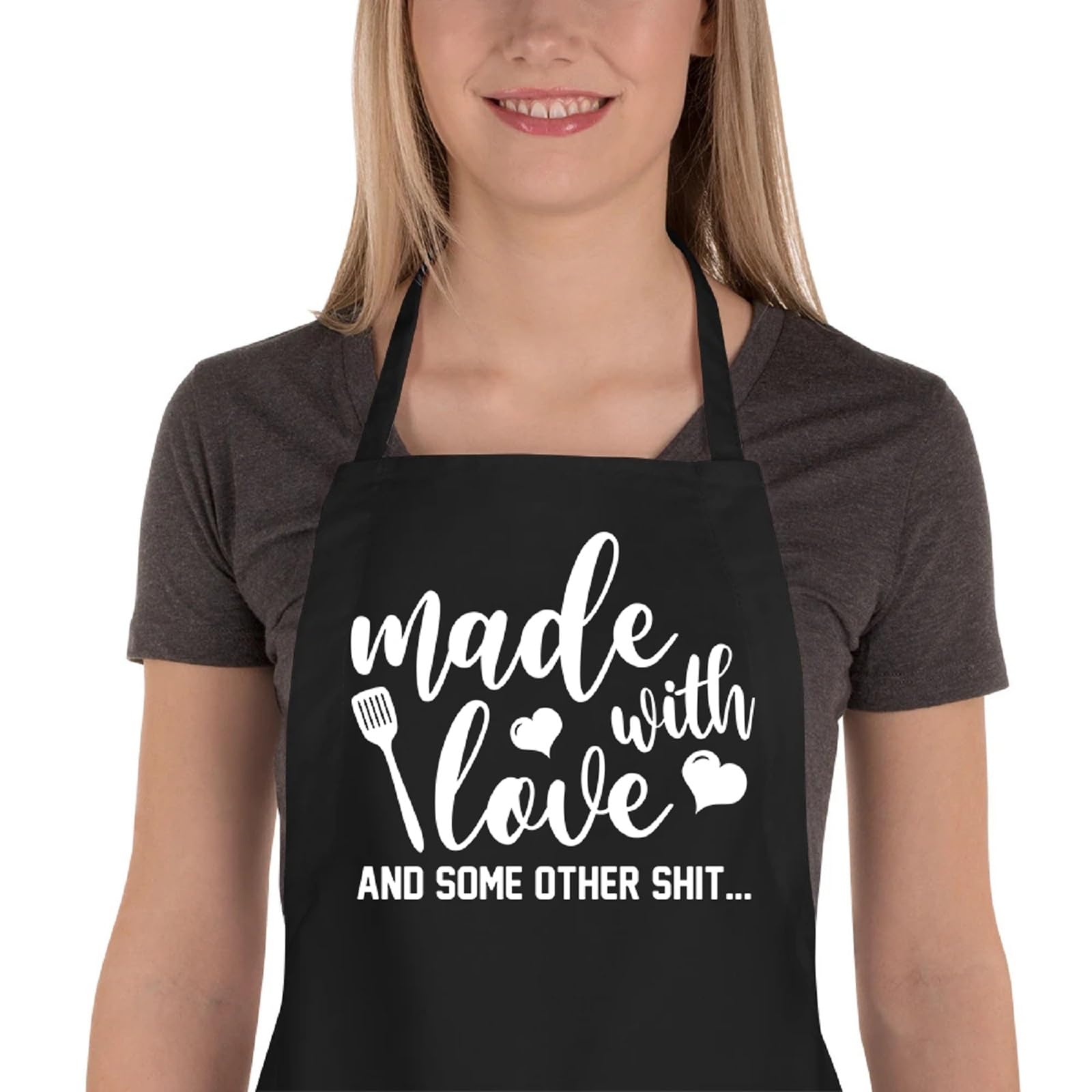 Saukore funny apron with two pockets ideal for organizing utensils while cooking