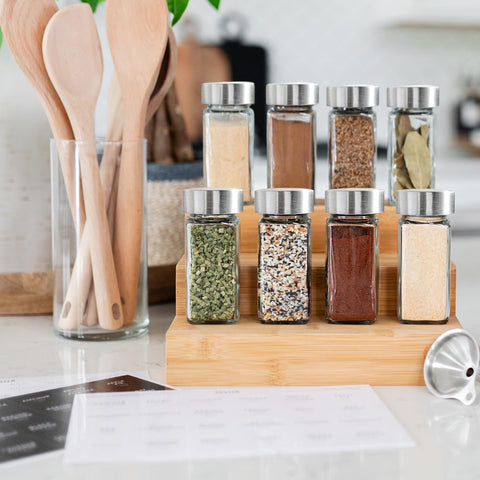 Savvy & Sorted 374 labels enable clear spice labeling and freshness tracking.