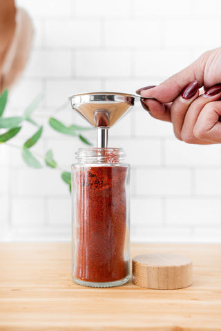 Savvy & Sorted 374 spice labels set aids quick recognition in your pantry.
