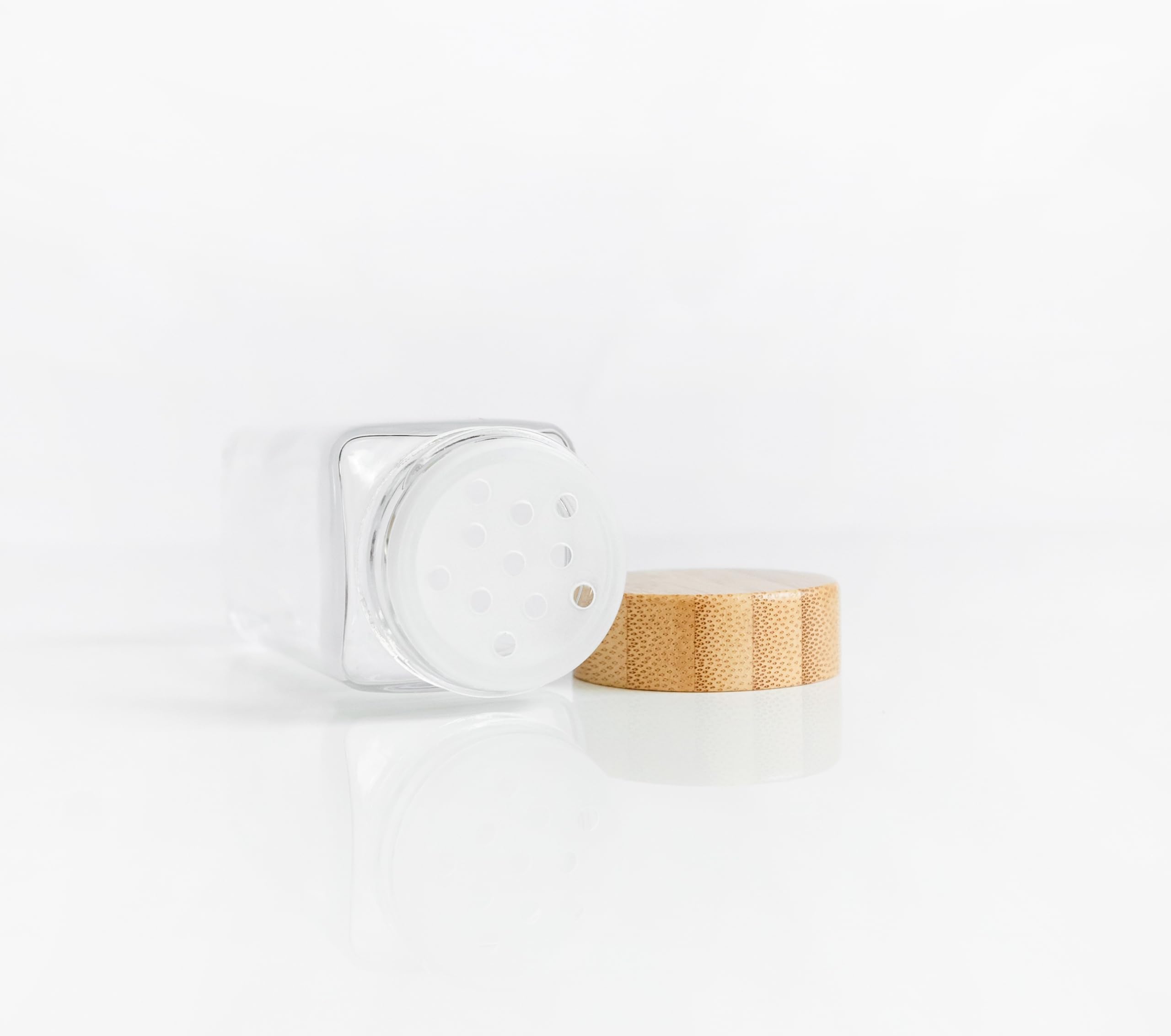 Shaker lids offer versatile pouring and dust-free storage