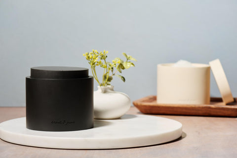 Gift-ready salt cellar set suitable as a thoughtful housewarming or wedding gift.
