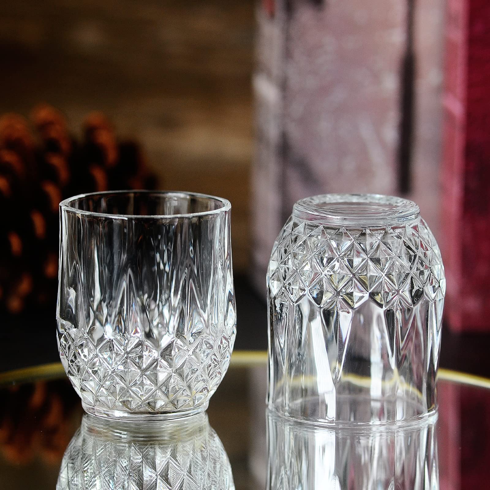Sdatook snifter-style 3oz glass ideal for cocktails and shots.