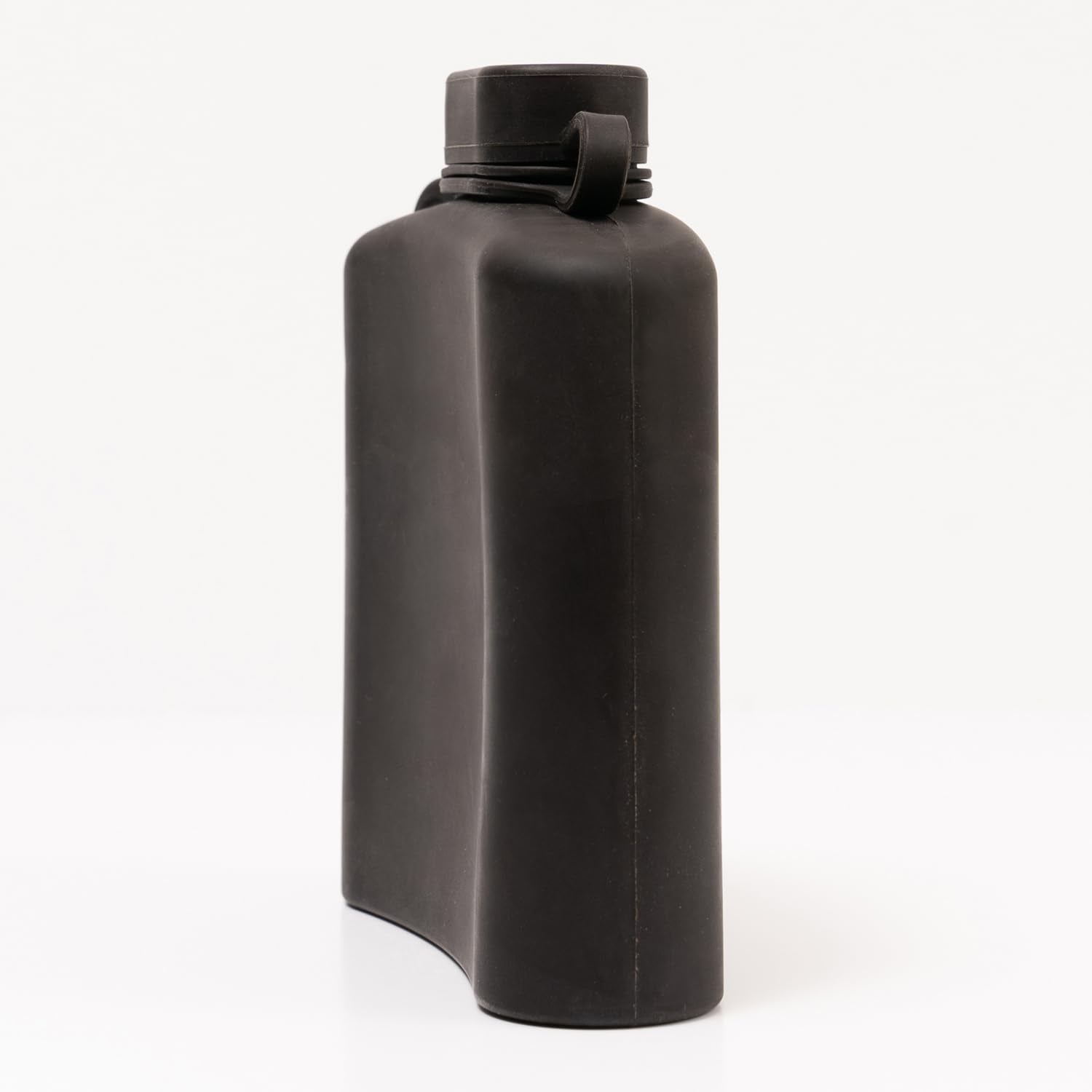 Secret Swig silicone-flexible-body folds easily into pockets and bags.