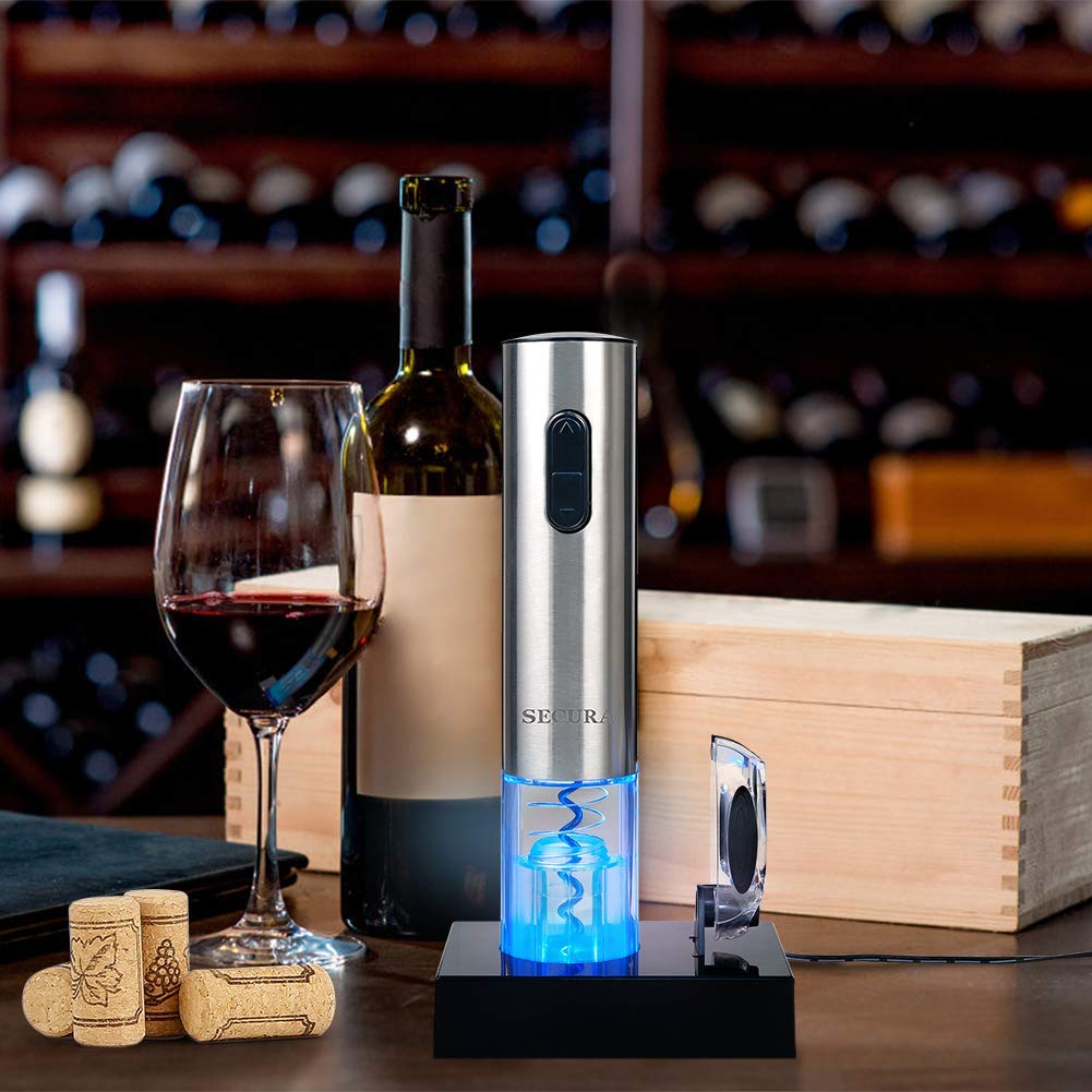 Secura electric wine opener ergonomic handle fits comfortably in the hand