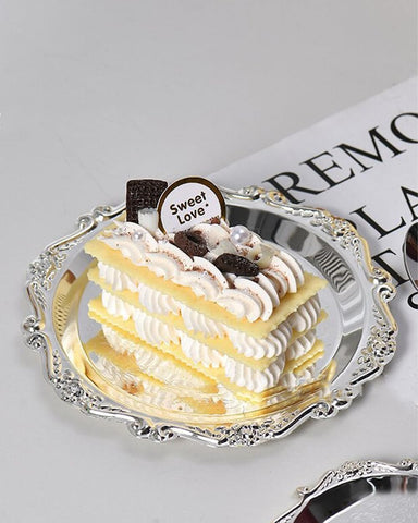 SEEK RARE multi-purpose-tray ideal for snacks and party platters.