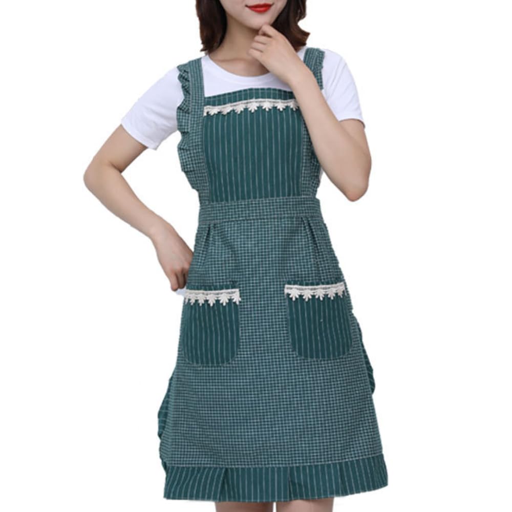 Sefiron Princess Apron front with pockets for quick phone and notebook access.