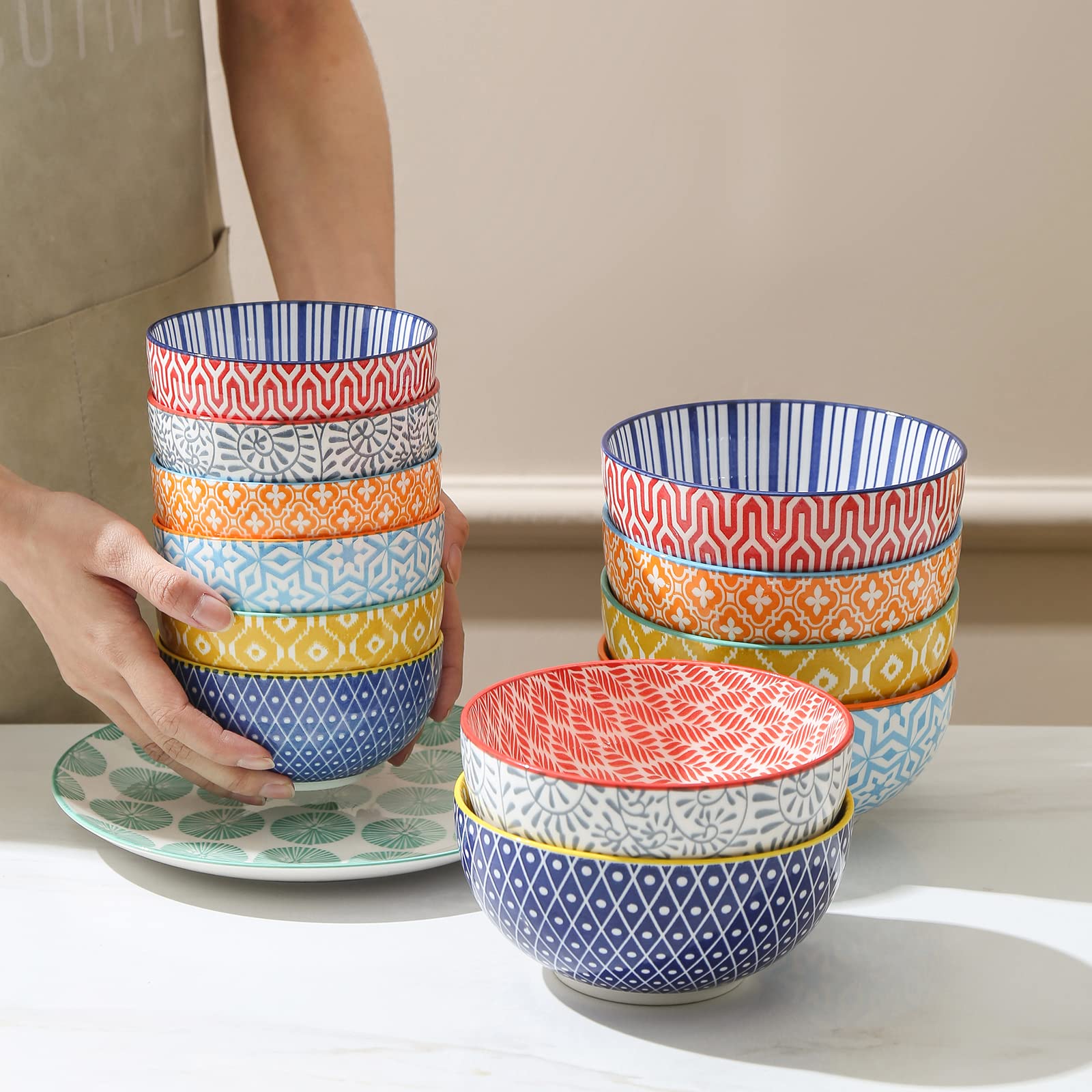 Selamica 6-set dessert bowls make a thoughtful housewarming gift.