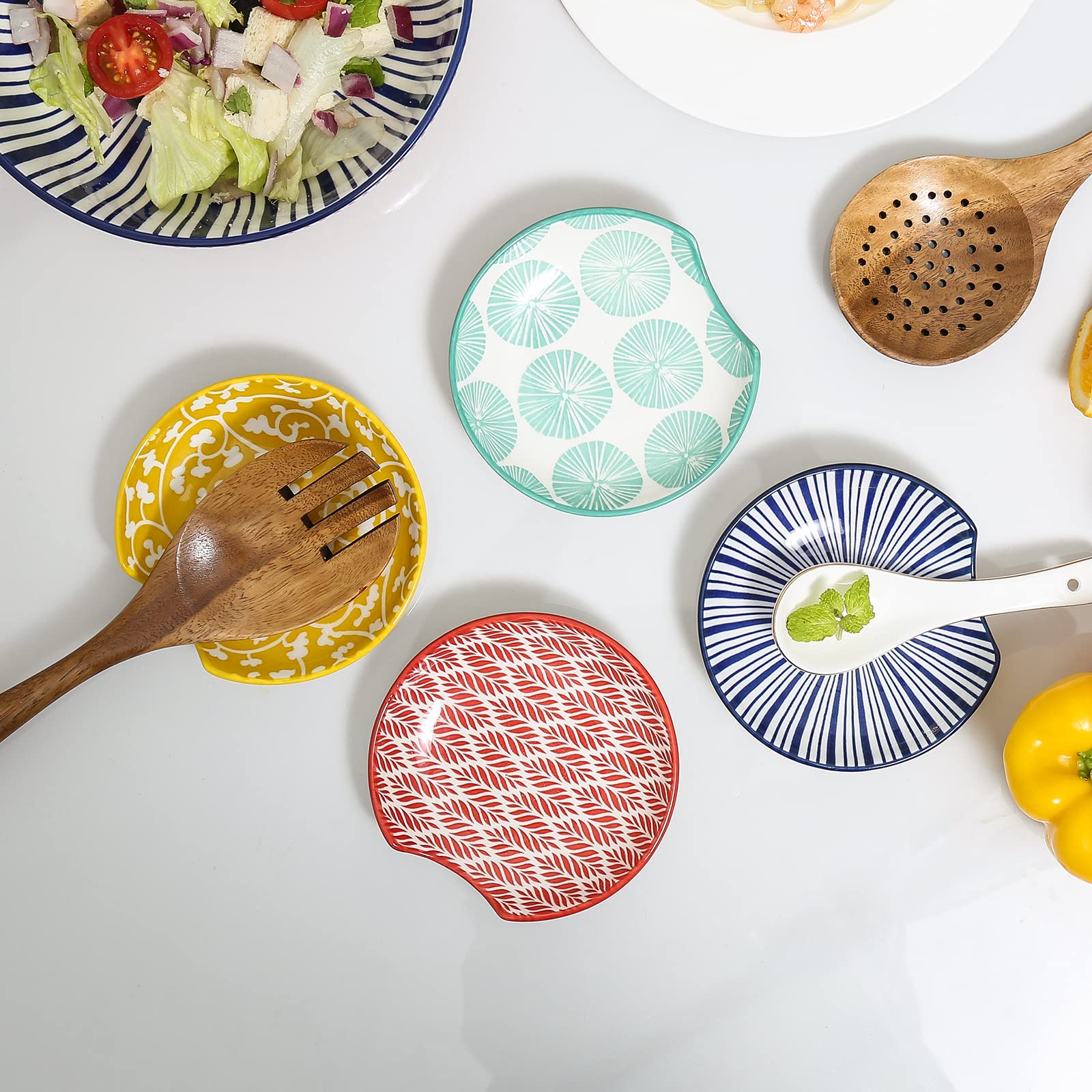 Selamica spoon rest stackable design saves drawer space and makes swapping utensils simple.