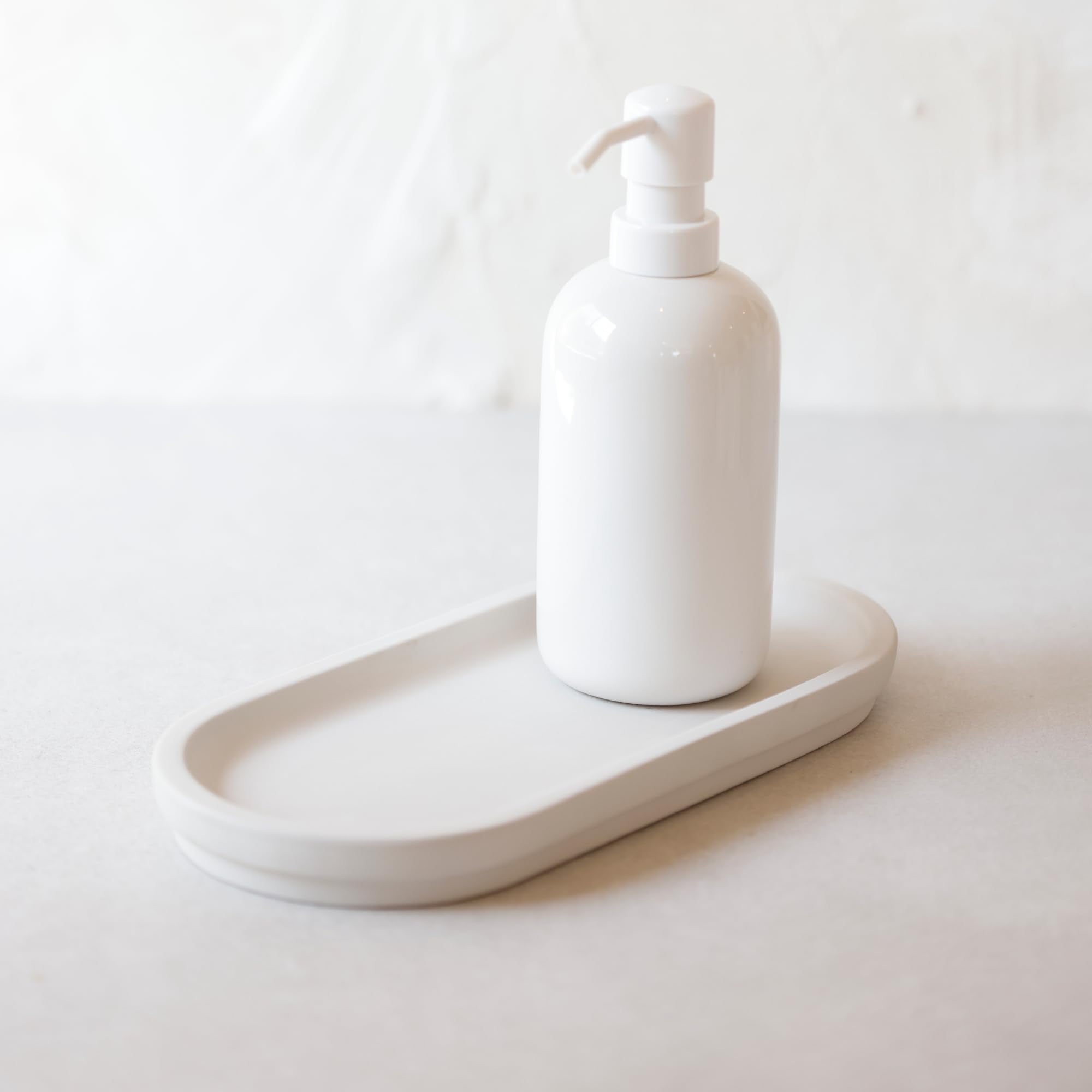 Selegna Diatomaceous Earth Sink Tray showing quick-drying surface for kitchen counters