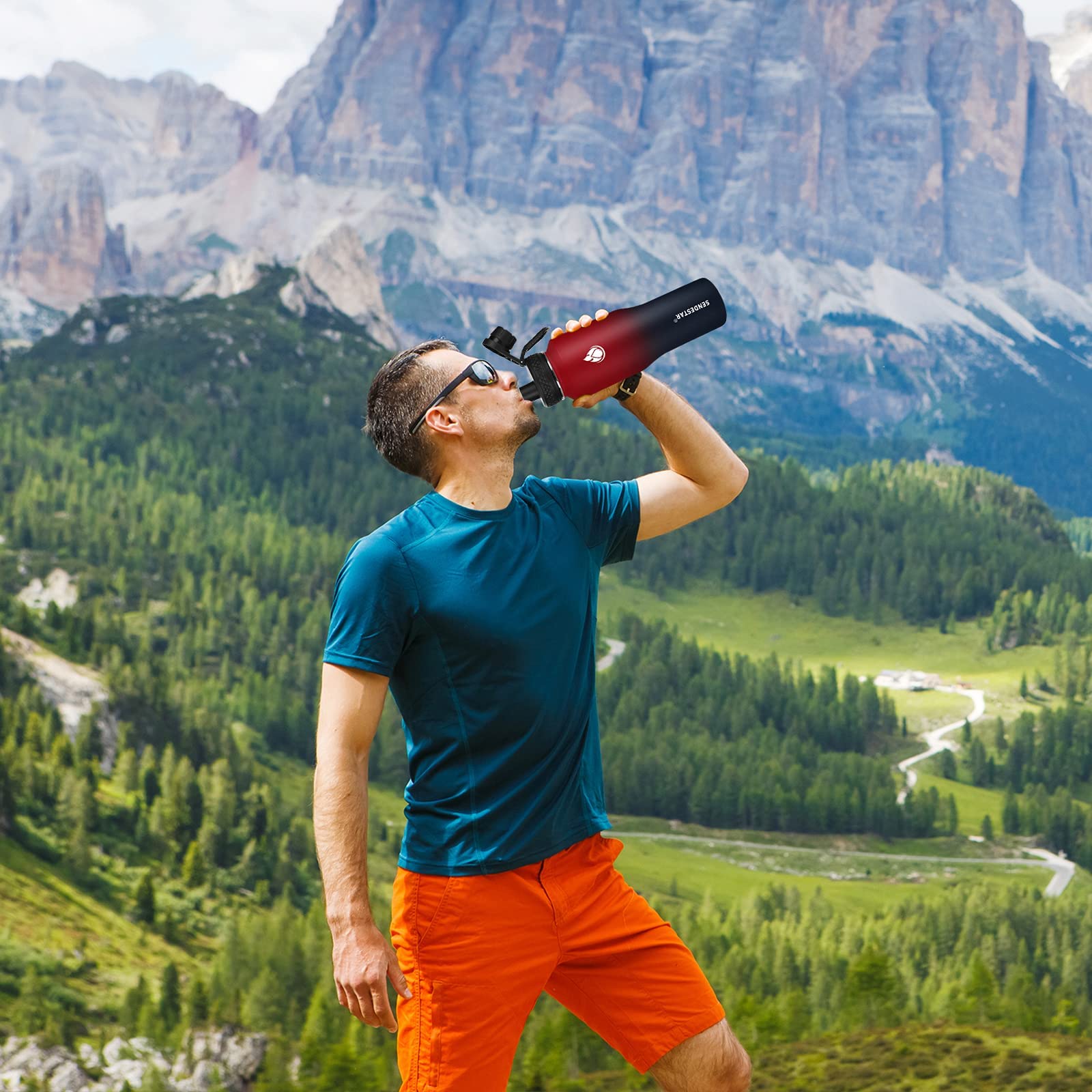 SENDESTAR 32oz bottle fits most car cup holders for on-the-go hydration.