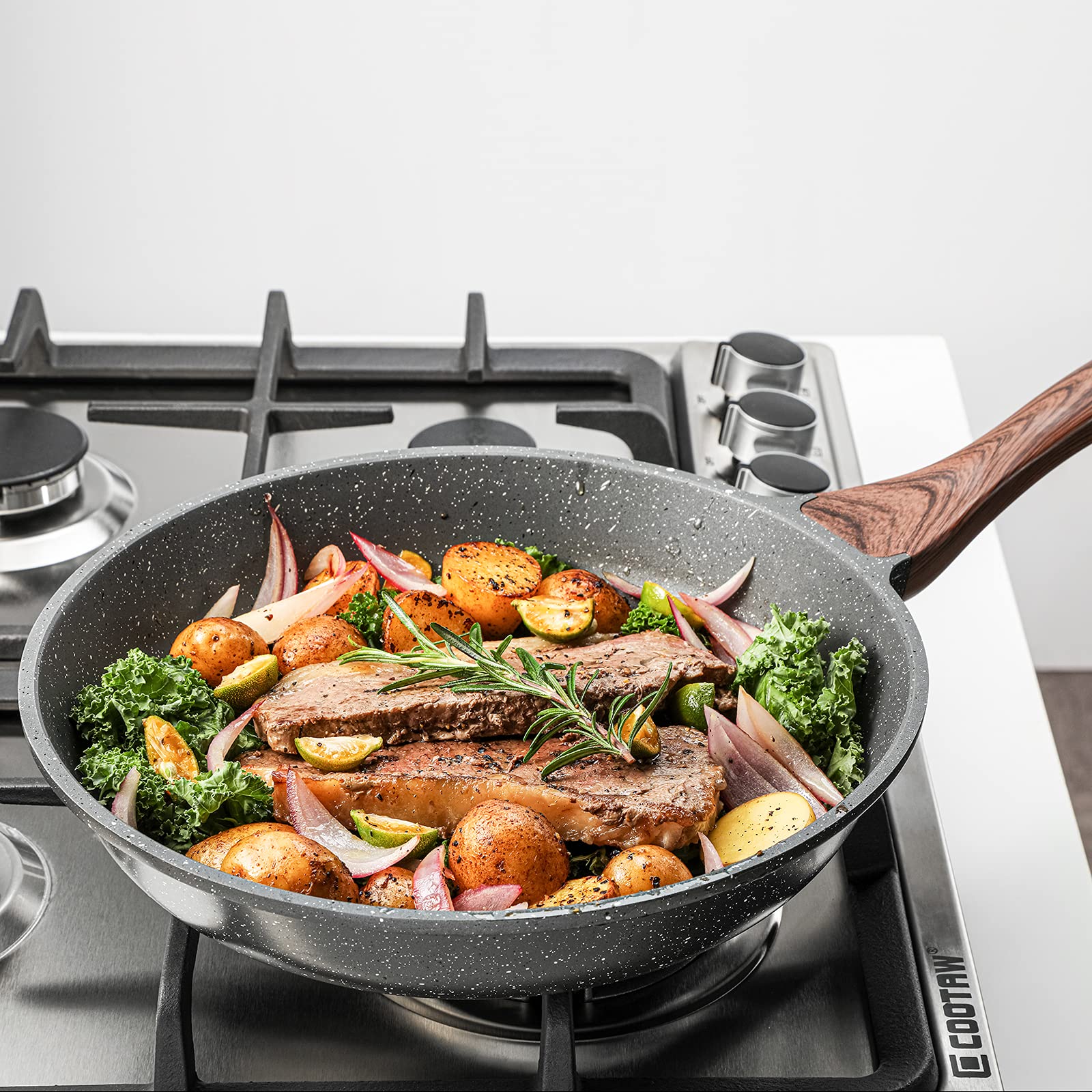 SENSARTE stay-cool handle provides comfortable grip during cooking.