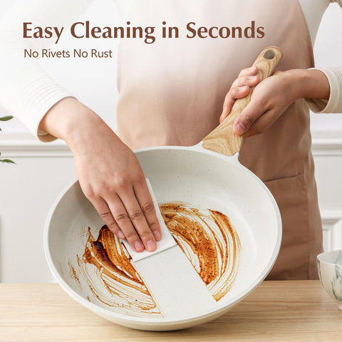 SENSARTE tempered glass lid—reduces splatter while you monitor progress.