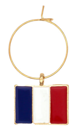 Serendipity Eiffel Tower charm adds Parisian flair to wine moments