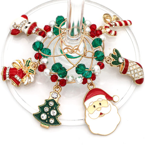 Serendipity Gold enamel charm with pearl detail adds elegance